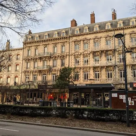 Apartment Equipe Hyper Centre De