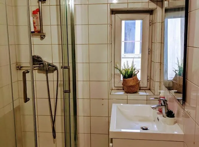 Appartement Equipe Hyper Centre De Valence (Drome)